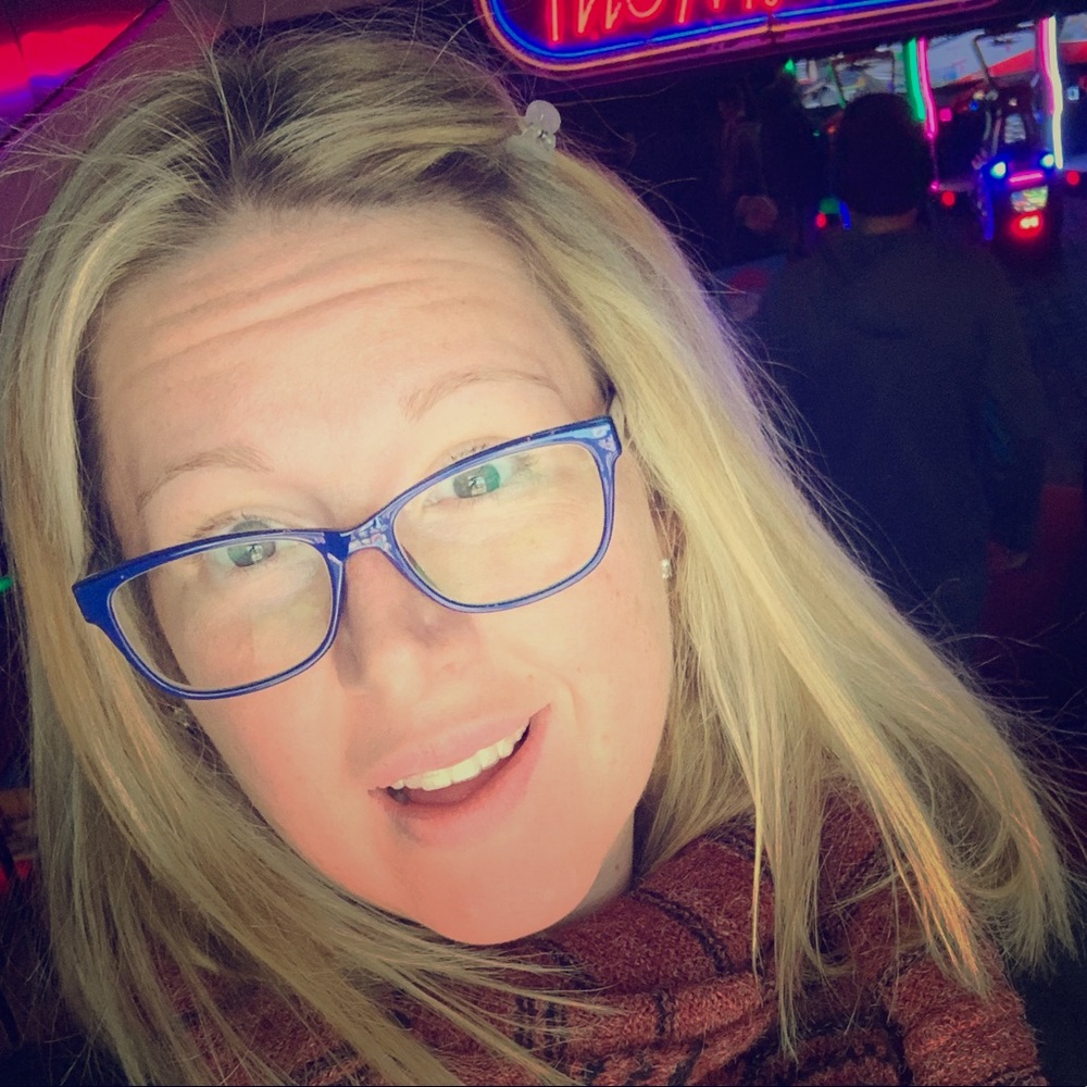 Meet your Posher, Andrea!
